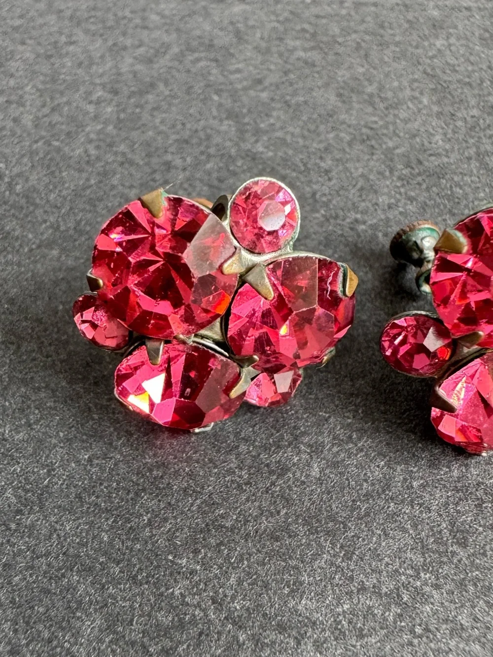 Vintage 1950s Pink Rhinestone Earrings Screw back
